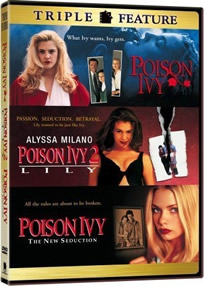 校服下白嫩的小乳